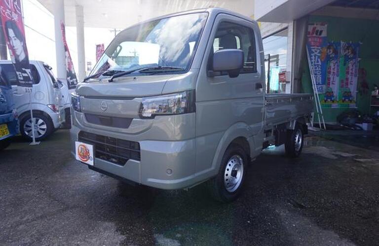 クリッパートラック｜4WD｜モスグレー｜未使用車｜ジャストオート